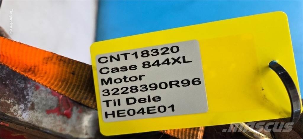 CASE D268 Mootorid