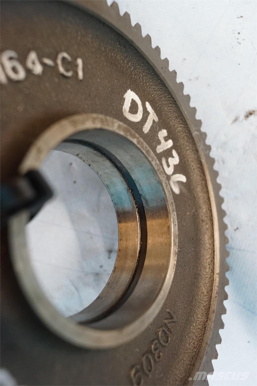 CASE DT436 Mootorid