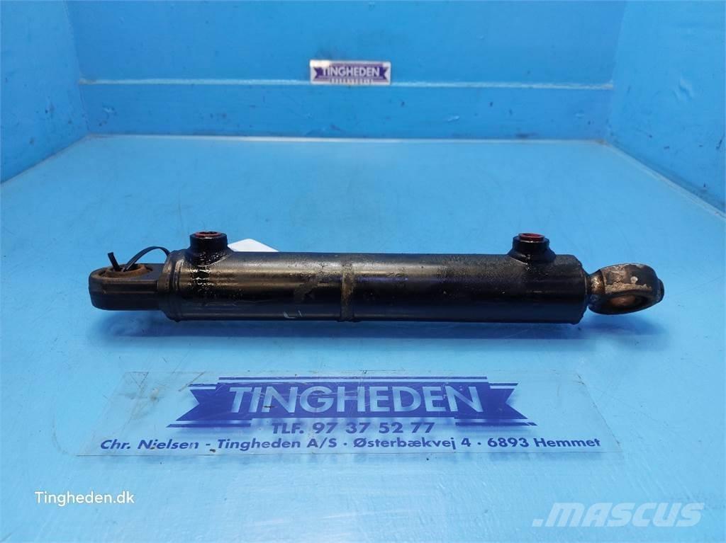 CASE Farmall 95A Hüdraulika