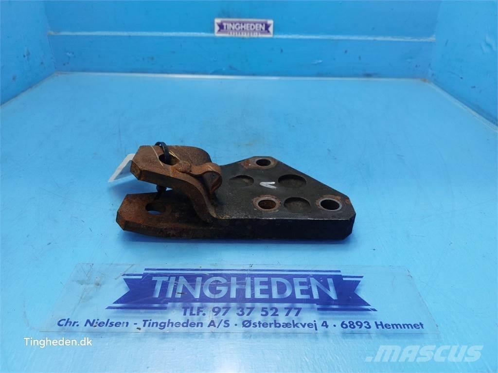 CASE Farmall 95A Muud traktoritarvikud