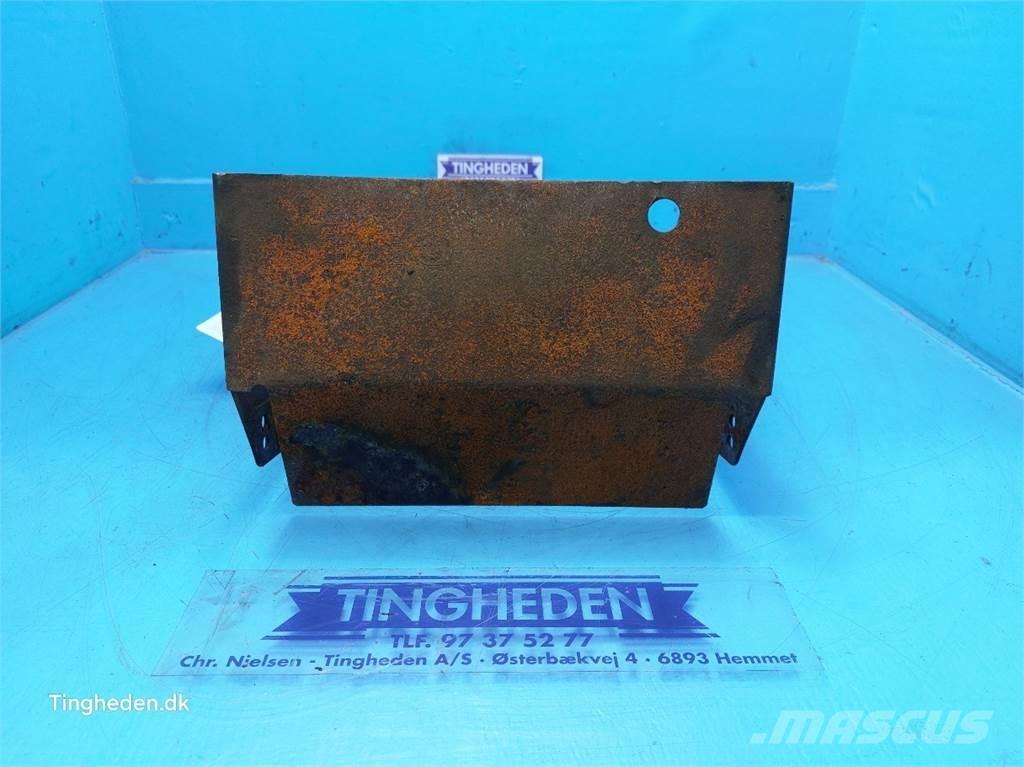 CASE Farmall 95A Muud traktoritarvikud