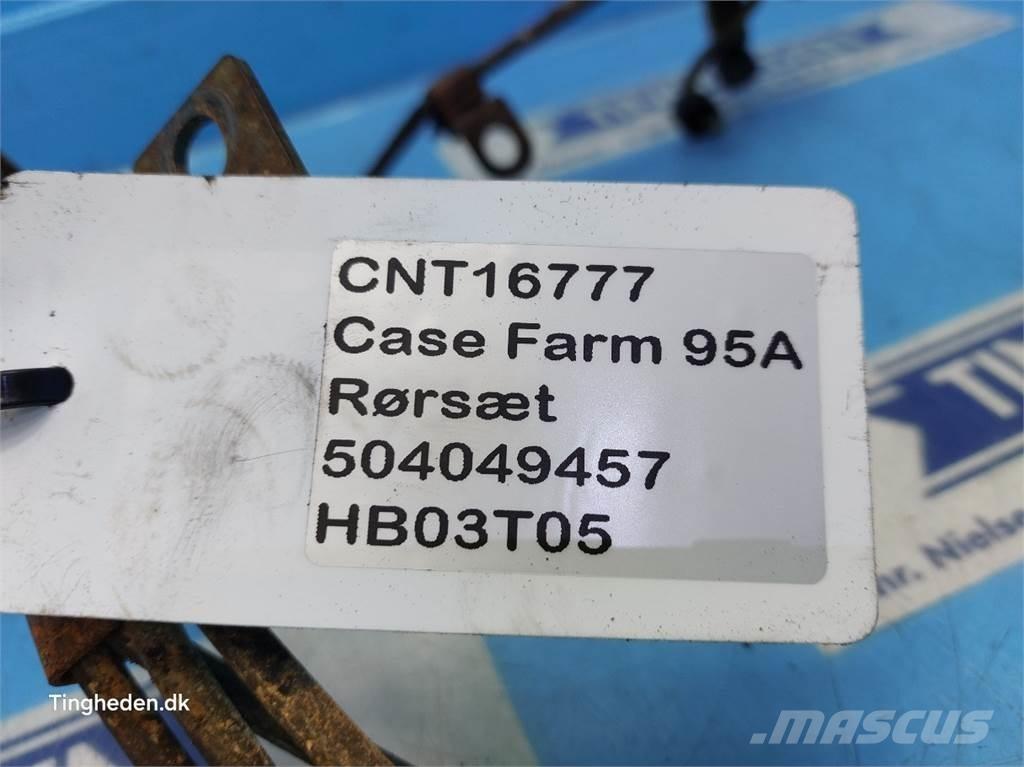 CASE Farmall 95A Mootorid