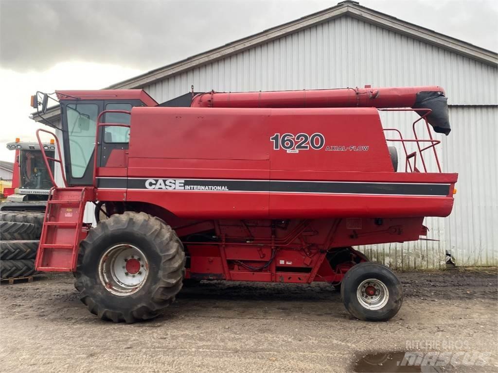 Case IH 1620 Teraviljakombainid