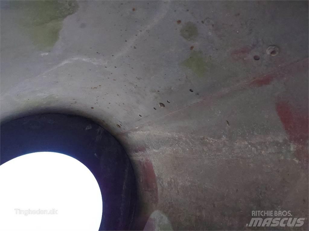 Case IH 1660 Liivapuisturid ja soolapuisturid