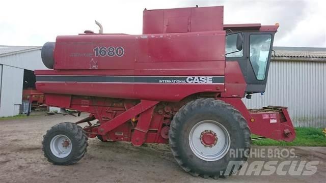 Case IH 1680 Teraviljakombainid