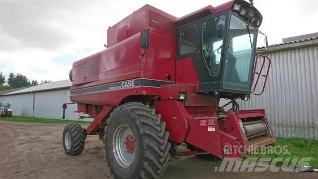 Case IH 1680 Teraviljakombainid