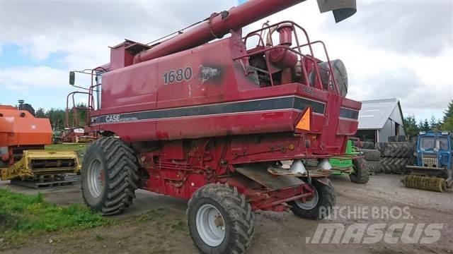 Case IH 1680 Teraviljakombainid