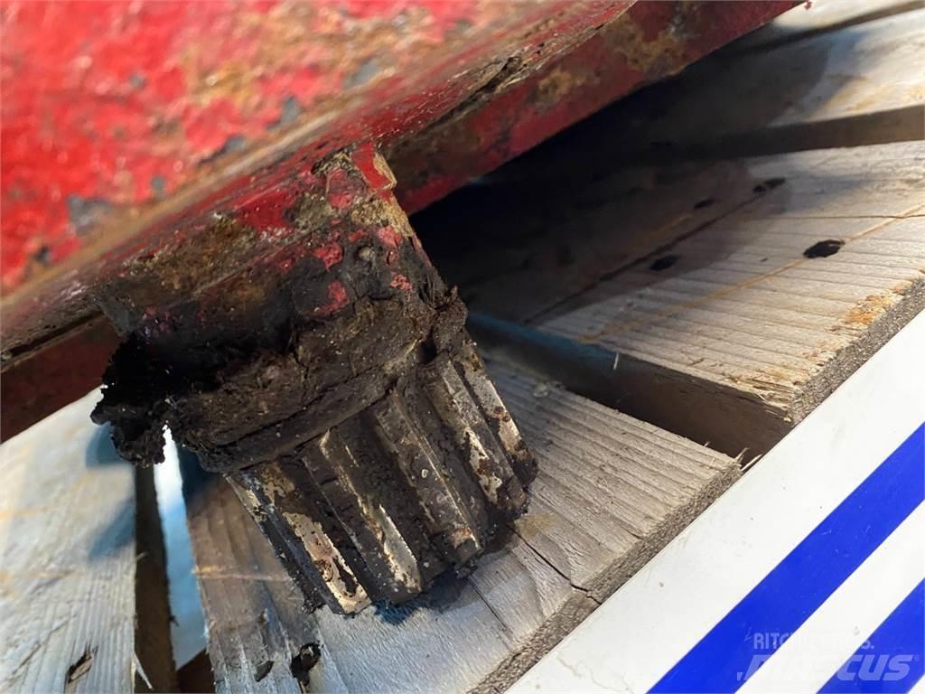 Case IH 2388 Lisavarustus ja komponendid
