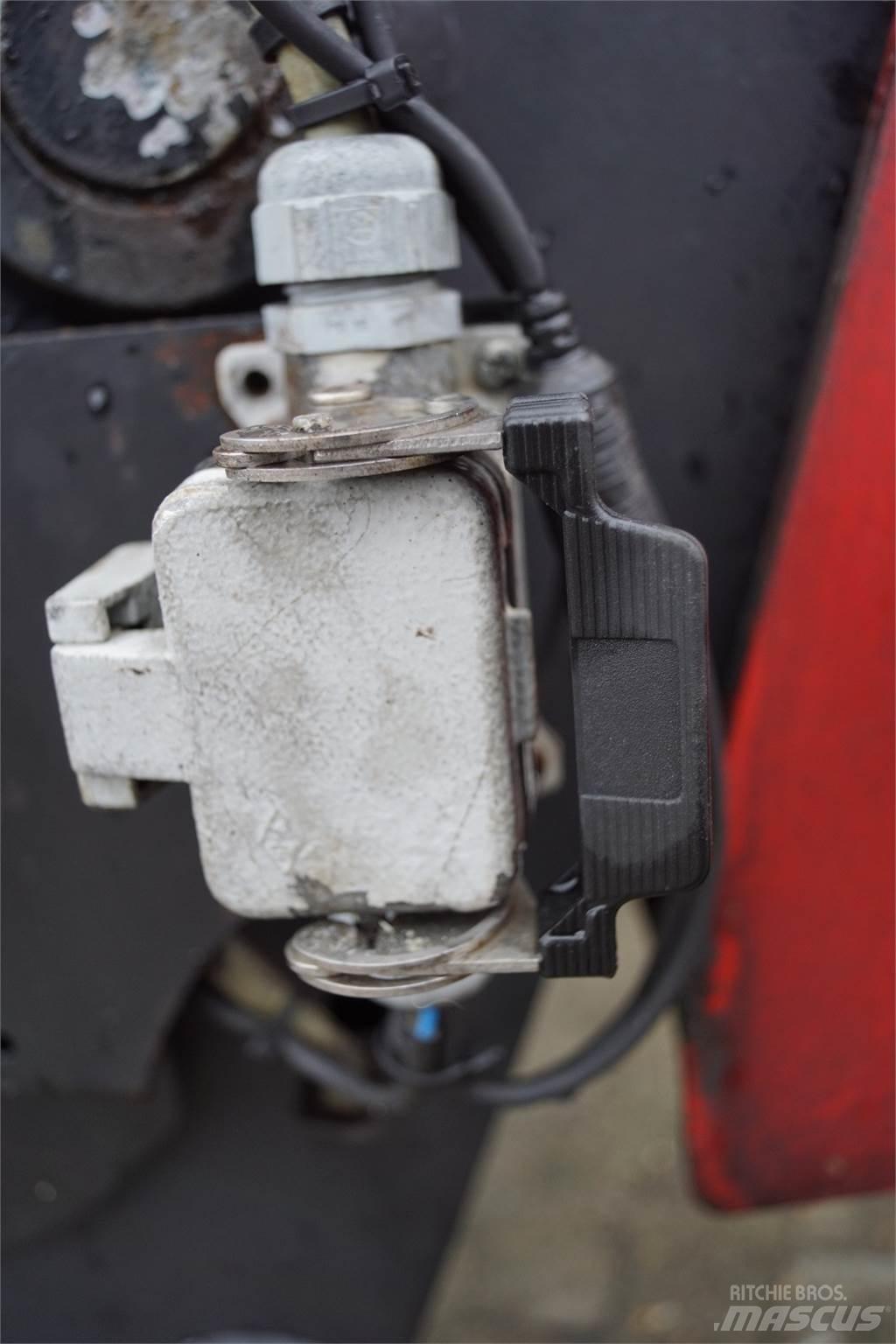 Case IH 525 Nooled ja varred