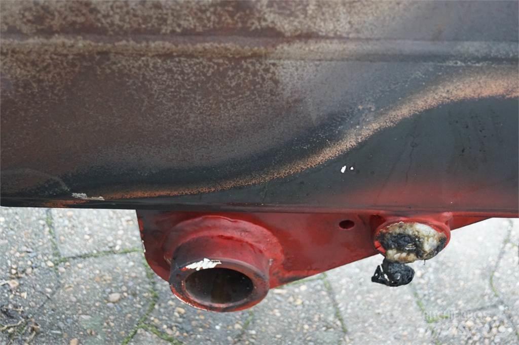 Case IH 525 Nooled ja varred