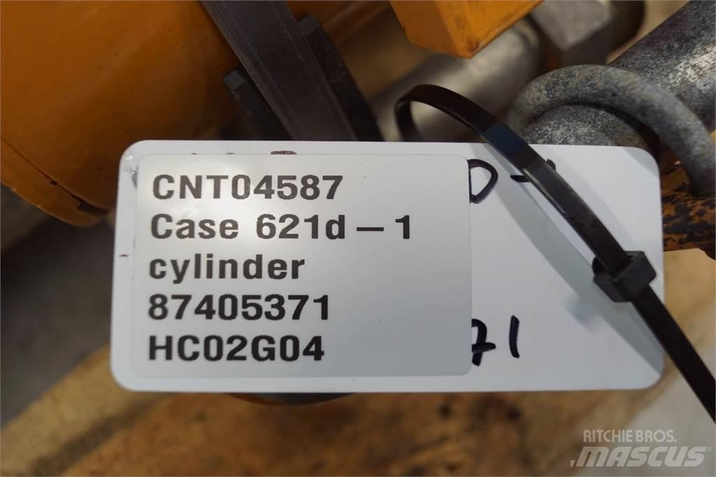 Case IH 621D Nooled ja varred