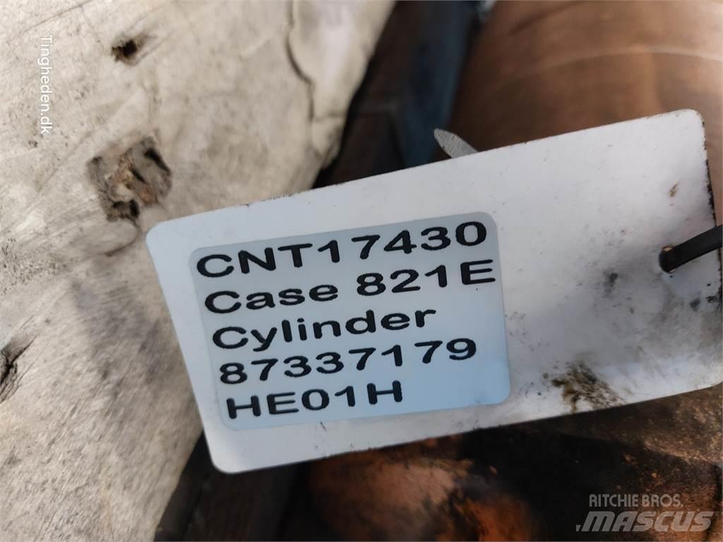 Case IH 821E Hüdraulika
