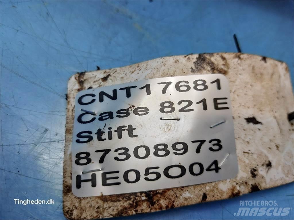 Case IH 821E Nooled ja varred