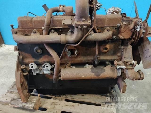 Case IH DT467 Mootorid