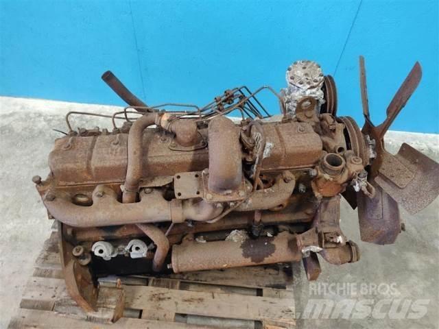 Case IH DT467 Mootorid