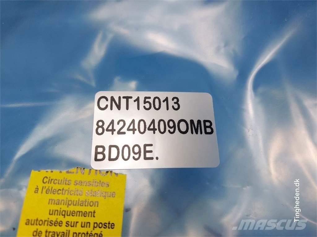 CASE Maxxum 115 Elektroonikaseadmed