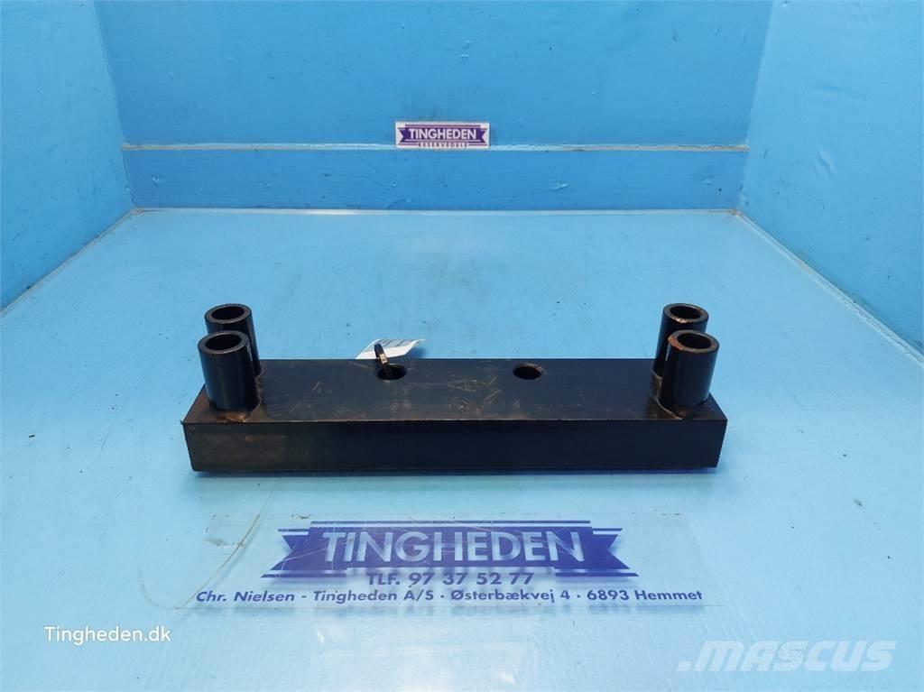 CASE Optum 300 Muud traktoritarvikud