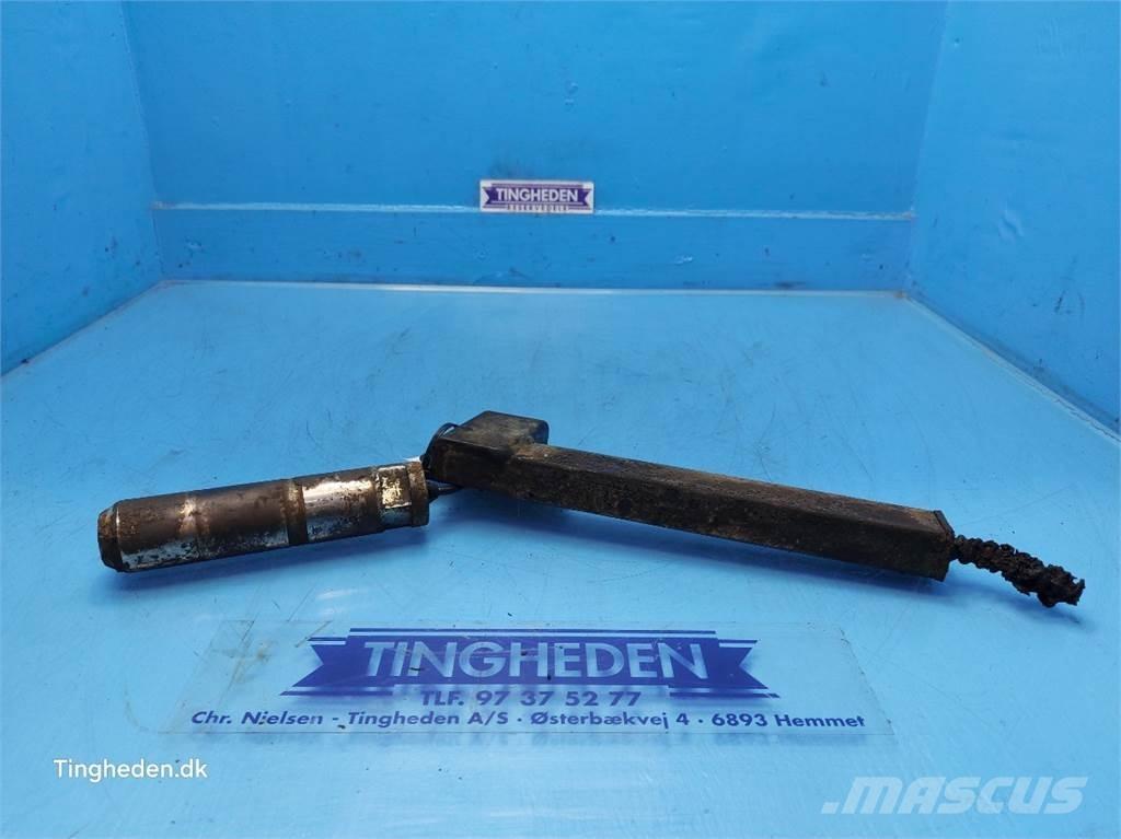 CASE Puma 185 Muud traktoritarvikud