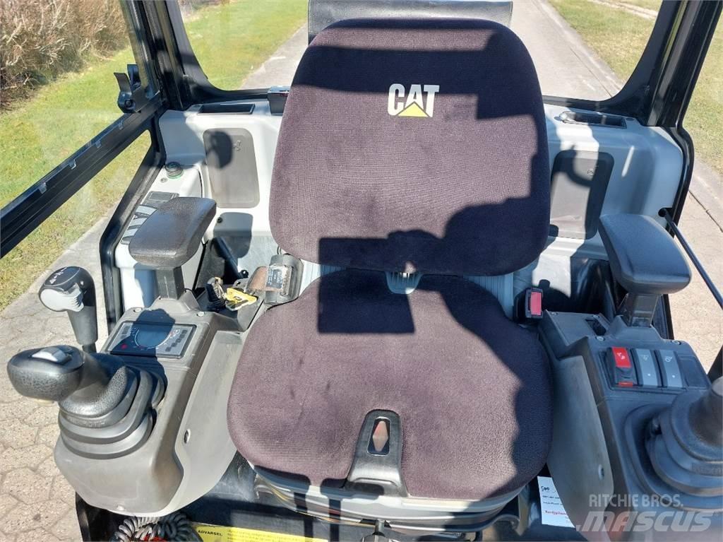 CAT 301.7D Miniekskavaatorid < 7 t