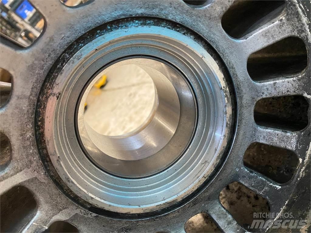 CLAAS Lexion 780 Lisavarustus ja komponendid