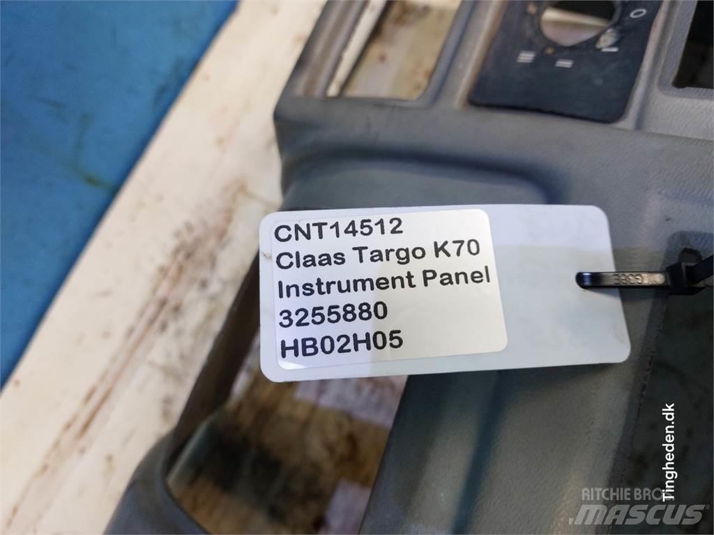 CLAAS Targo K70 Kabiinid