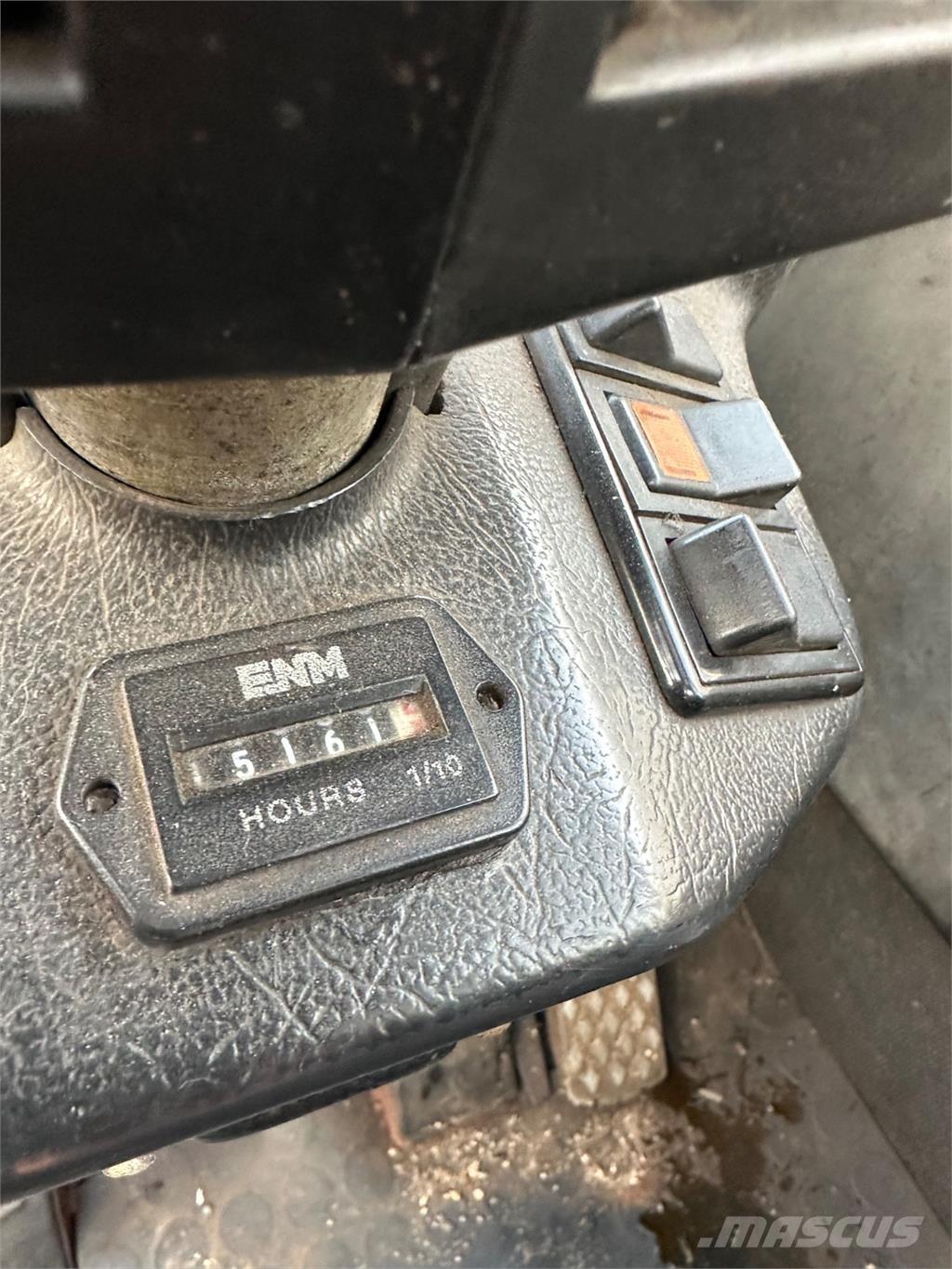 Fantuzzi SL60 Külglaadurid