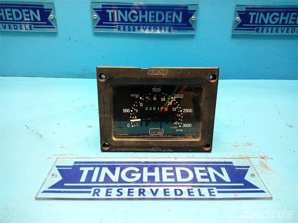 Fiat 160/90 Elektroonikaseadmed
