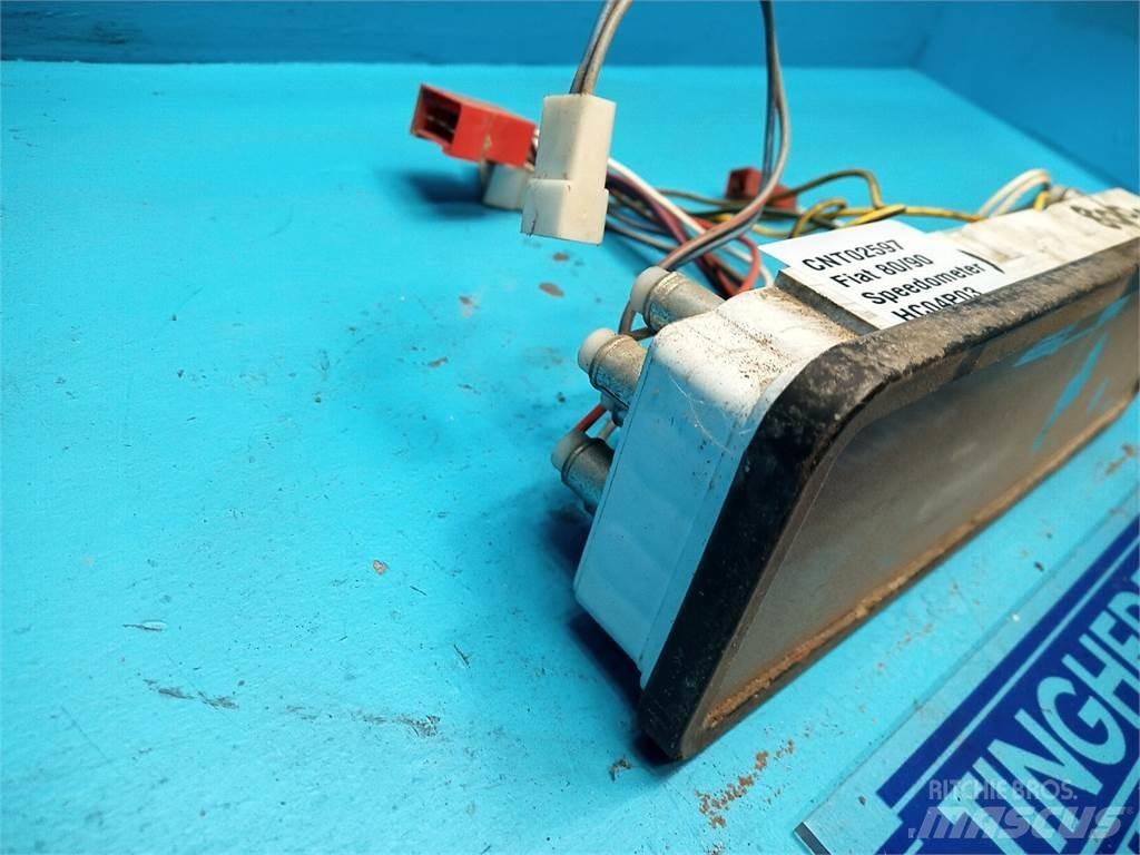 Fiat 80/90 Elektroonikaseadmed