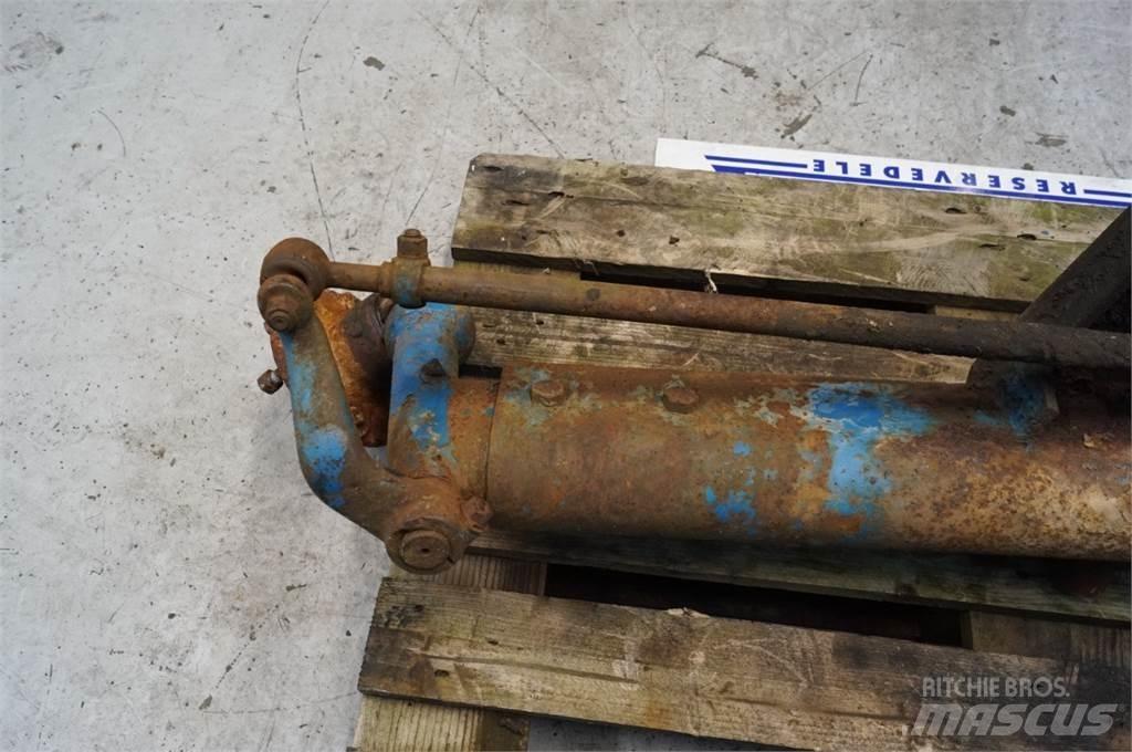 Ford 4000 Muud traktoritarvikud