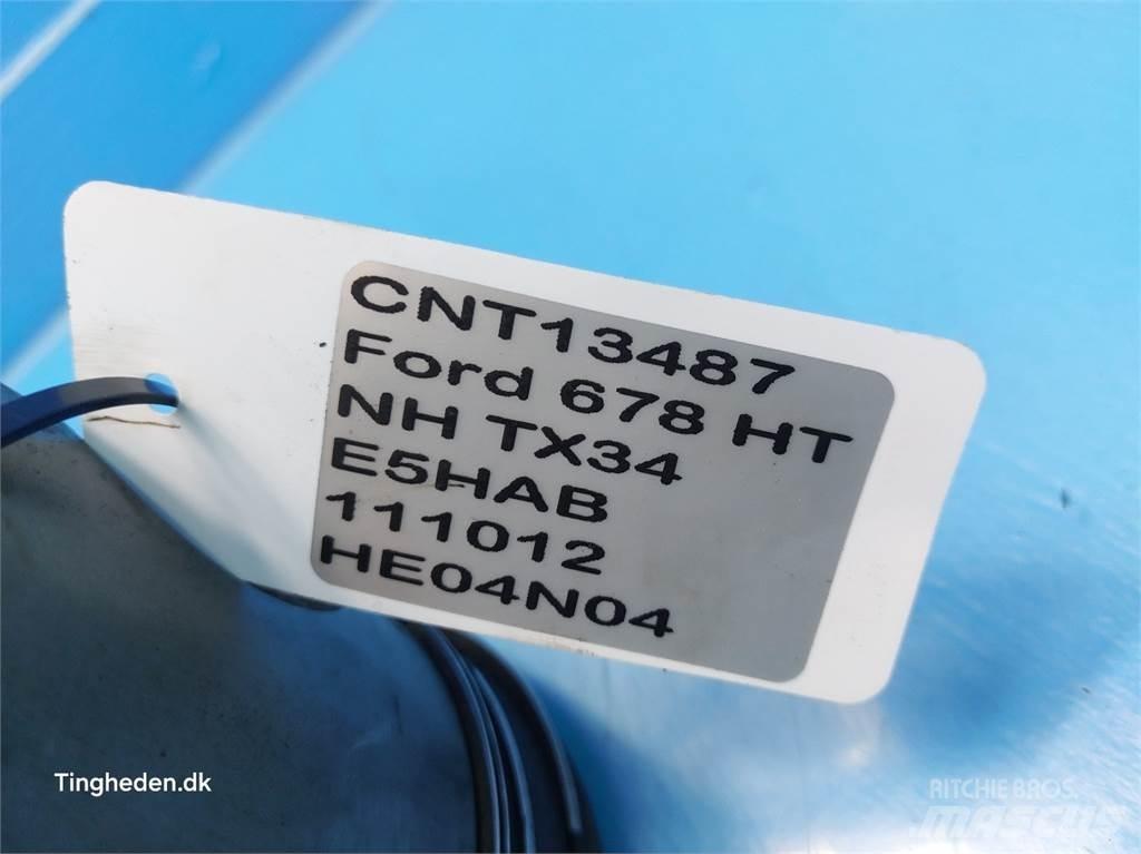 Ford 678 HT Mootorid