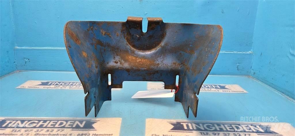 Ford 7710 Muud traktoritarvikud