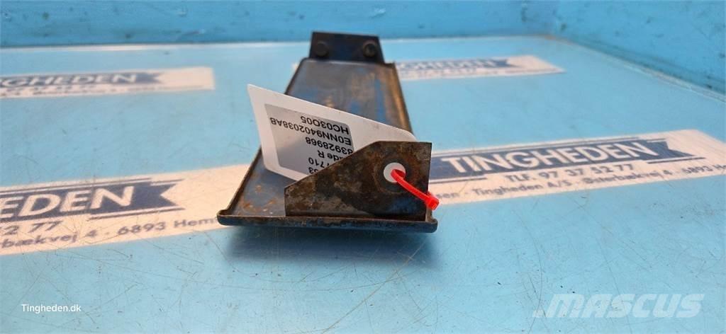 Ford 7710 Muud traktoritarvikud
