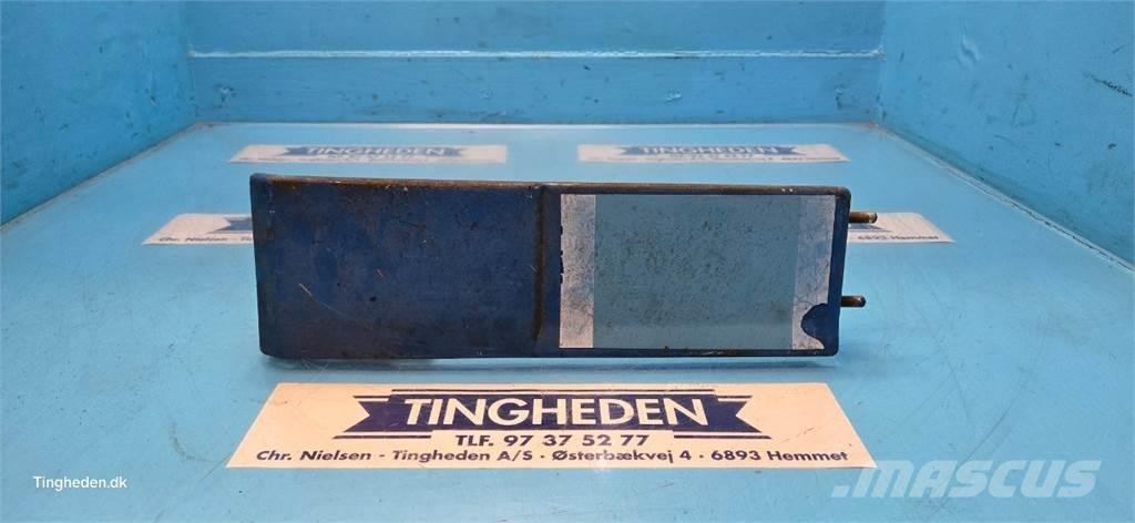 Ford 7710 Muud traktoritarvikud