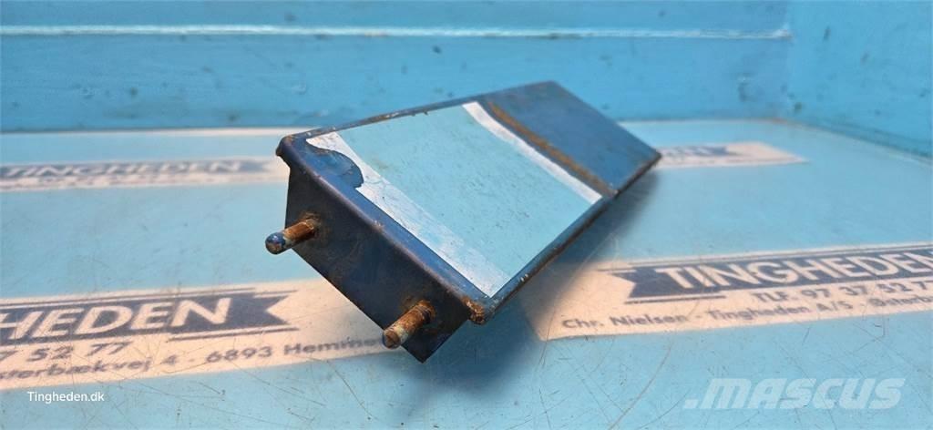 Ford 7710 Muud traktoritarvikud