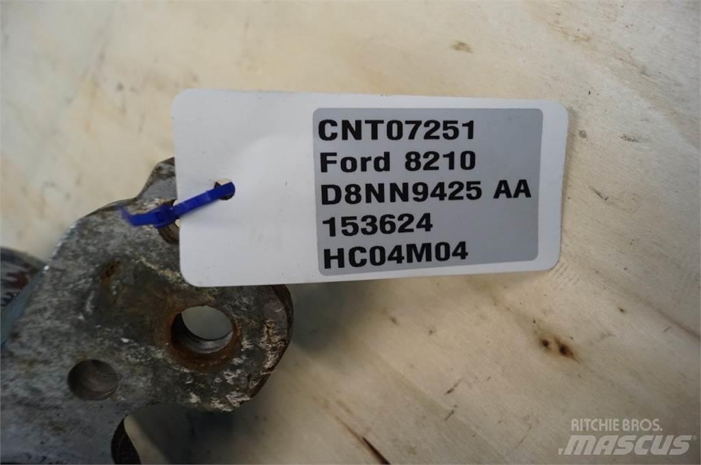 Ford 8210 Mootorid