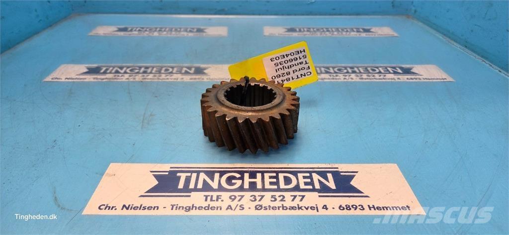 Ford 8260 Ülekandemehhanism