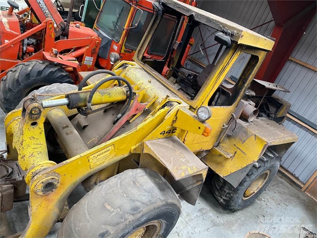 Hanomag 44C Rataslaadurid