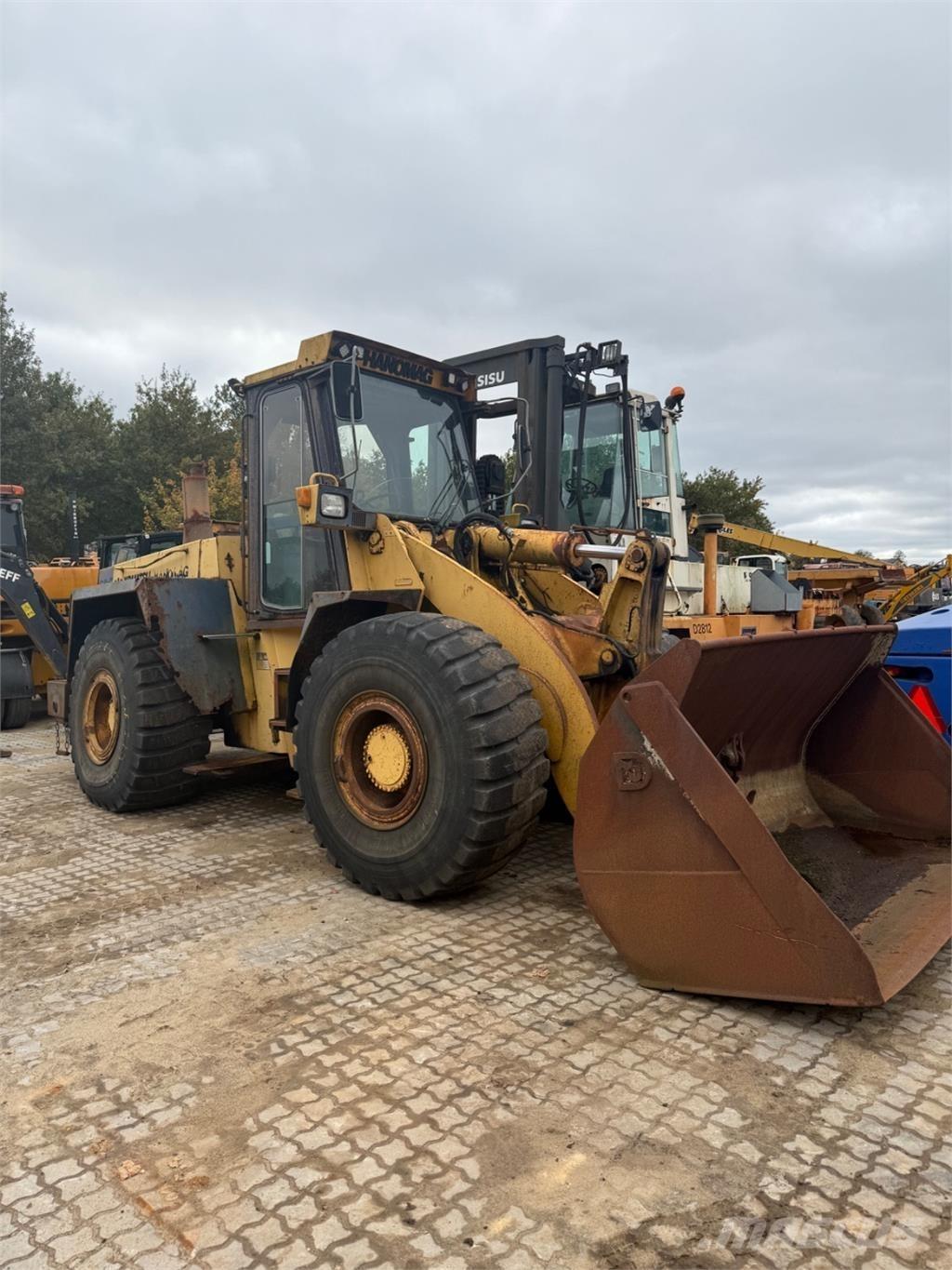 Hanomag 60E Rataslaadurid