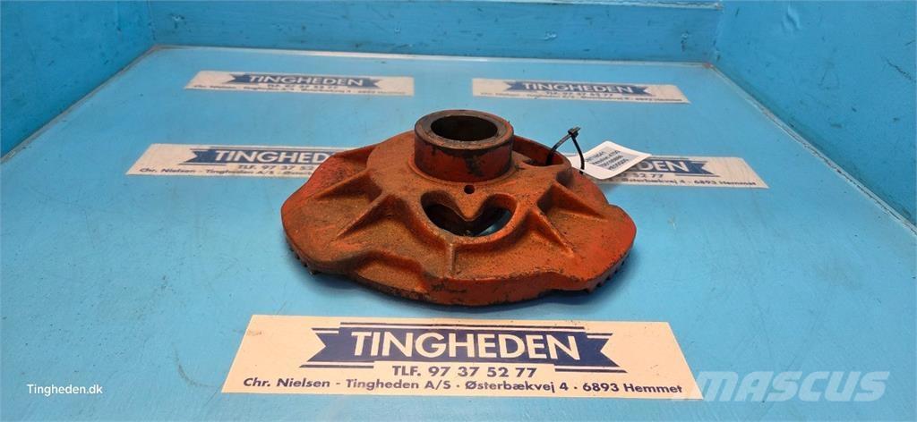 Hesston 4700 Muu silokoristustehnika