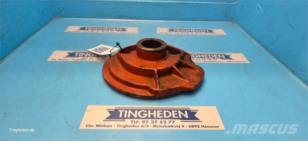 Hesston 4700 Muu silokoristustehnika