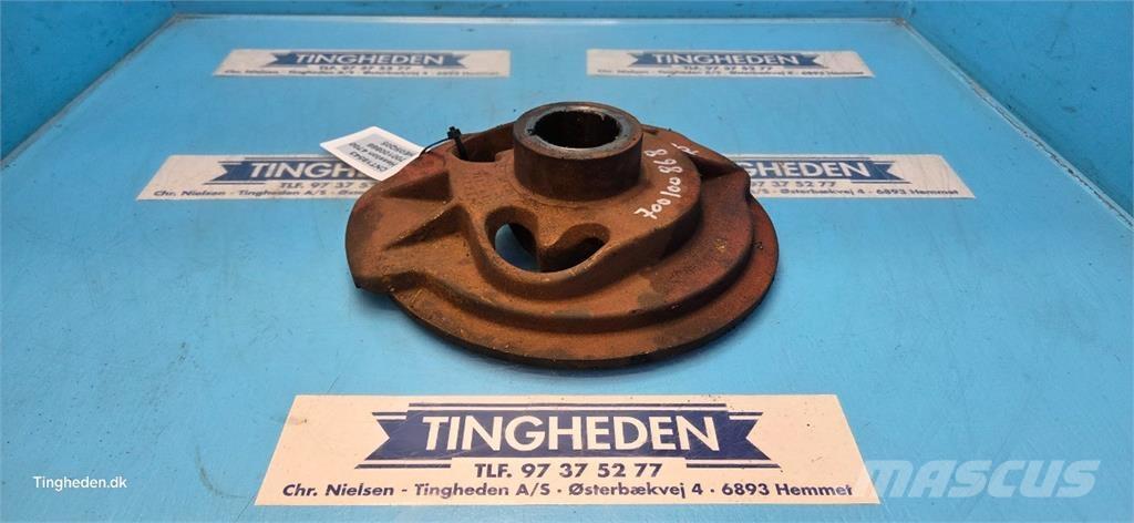 Hesston 4700 Muu silokoristustehnika