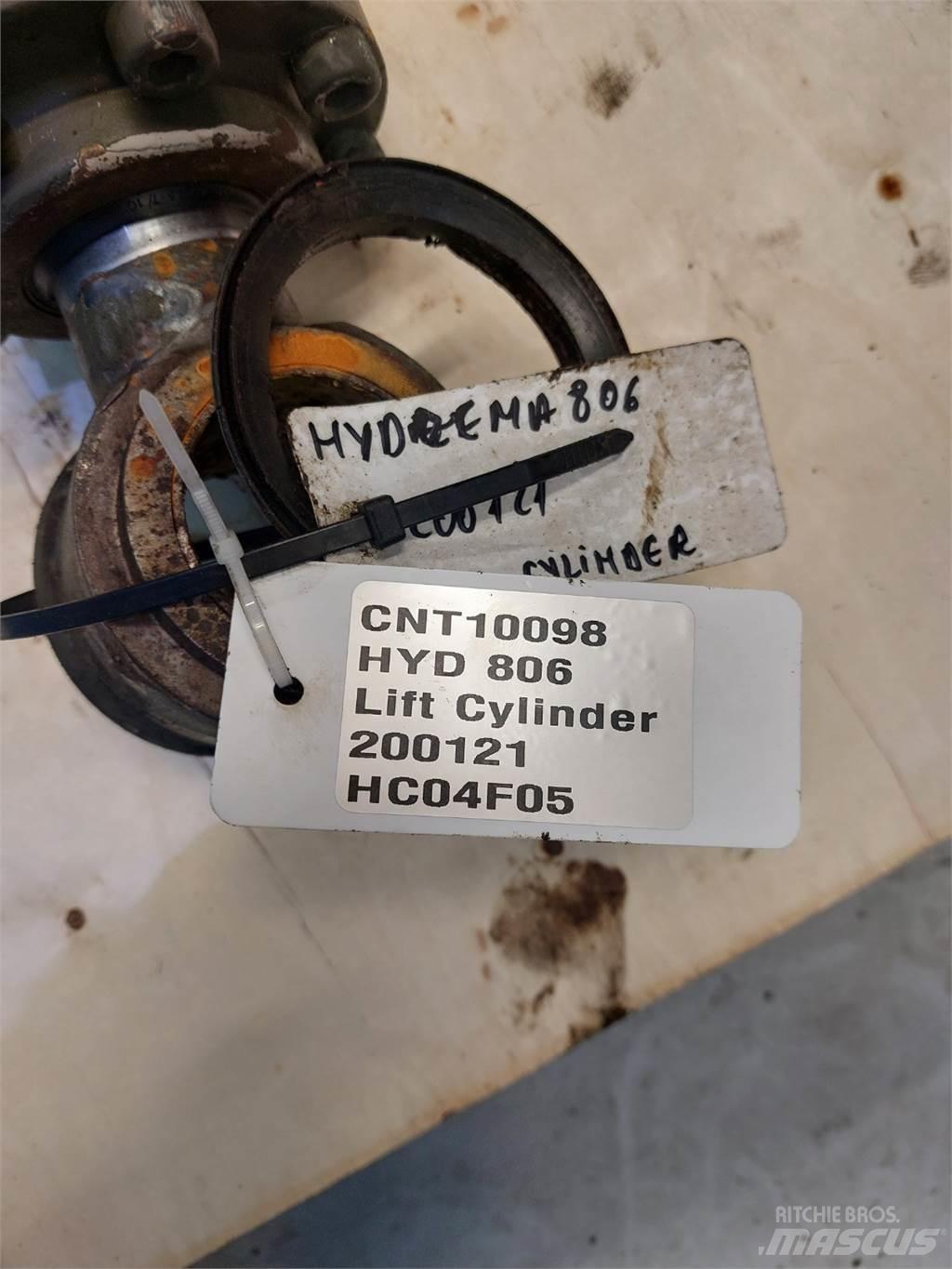 Hydrema 806 Ekskavaatorikopad ja lisaseadmed