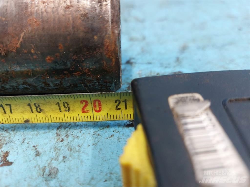 Hydrema 906 Ekskavaatorikopad ja lisaseadmed