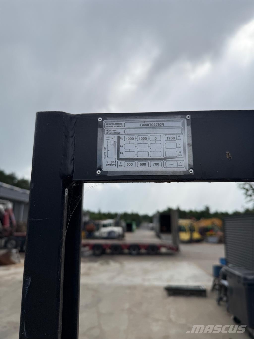 Hyster S1.0 Käsikahvelkärud