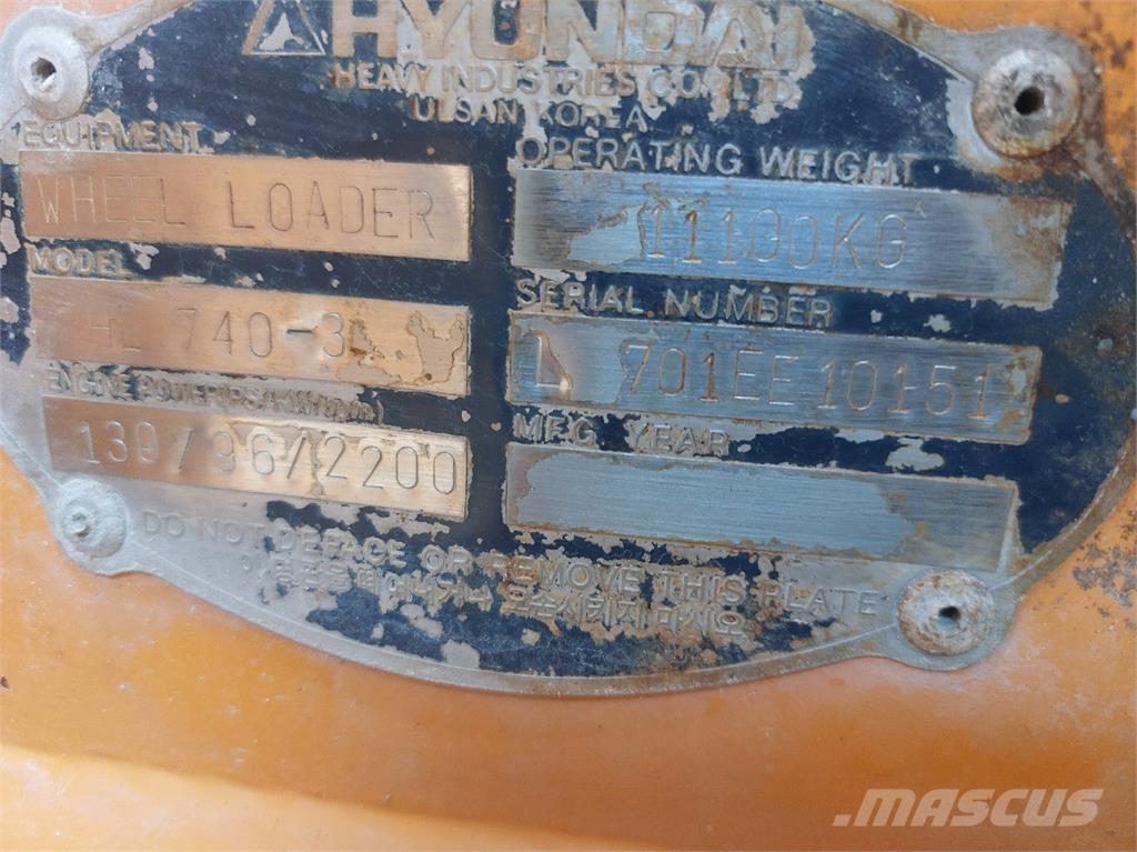 Hyundai HL740-3 Rataslaadurid