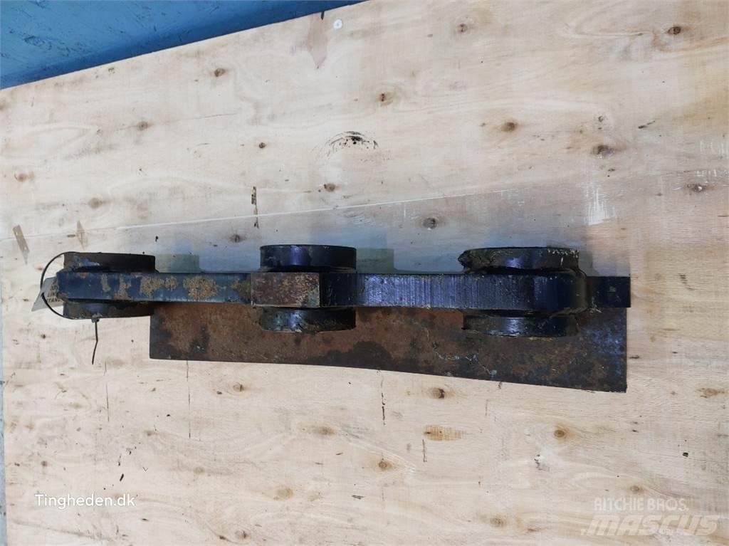 JCB 427 HL Nooled ja varred