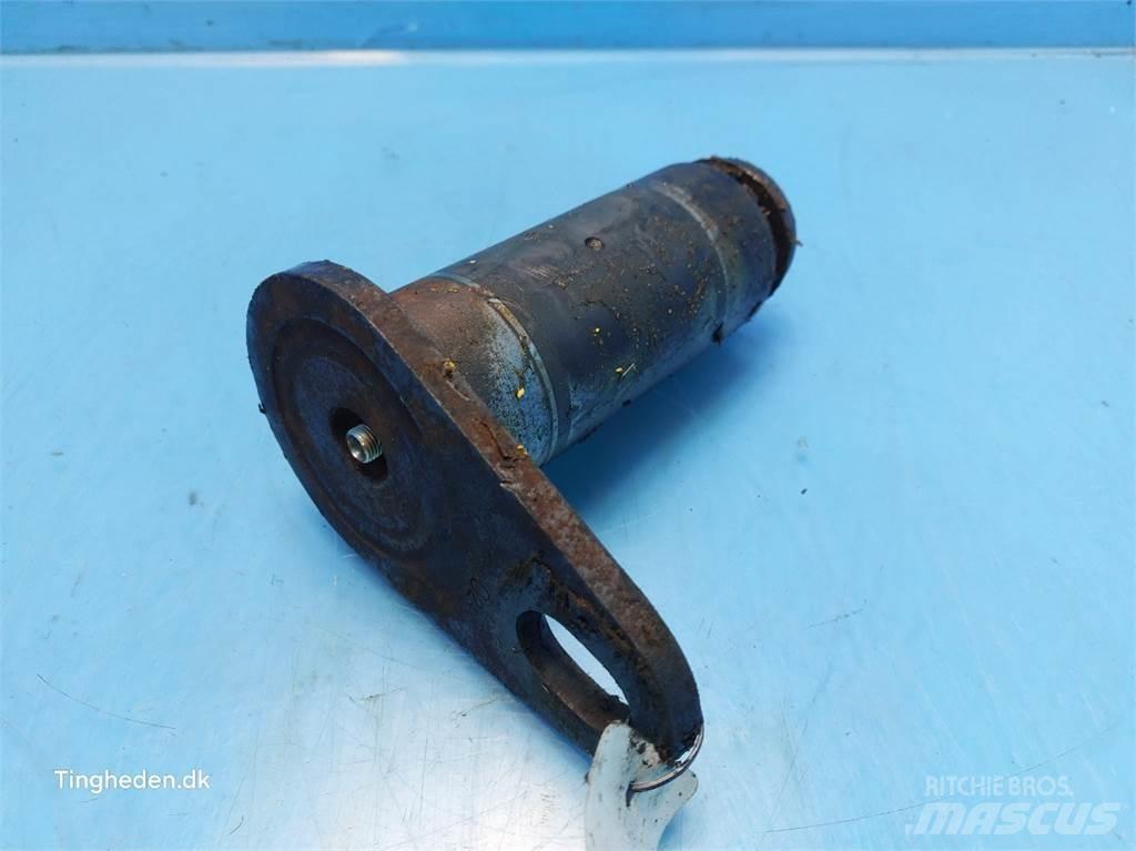 JCB 427 HL Nooled ja varred