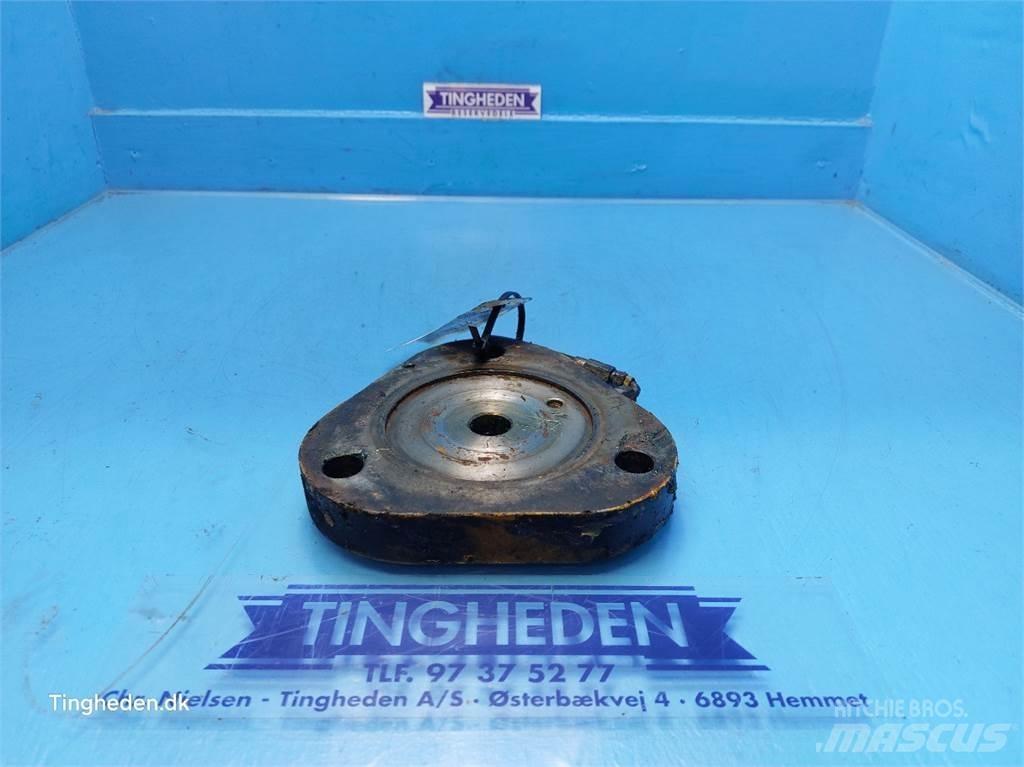 JCB 427 HL Nooled ja varred