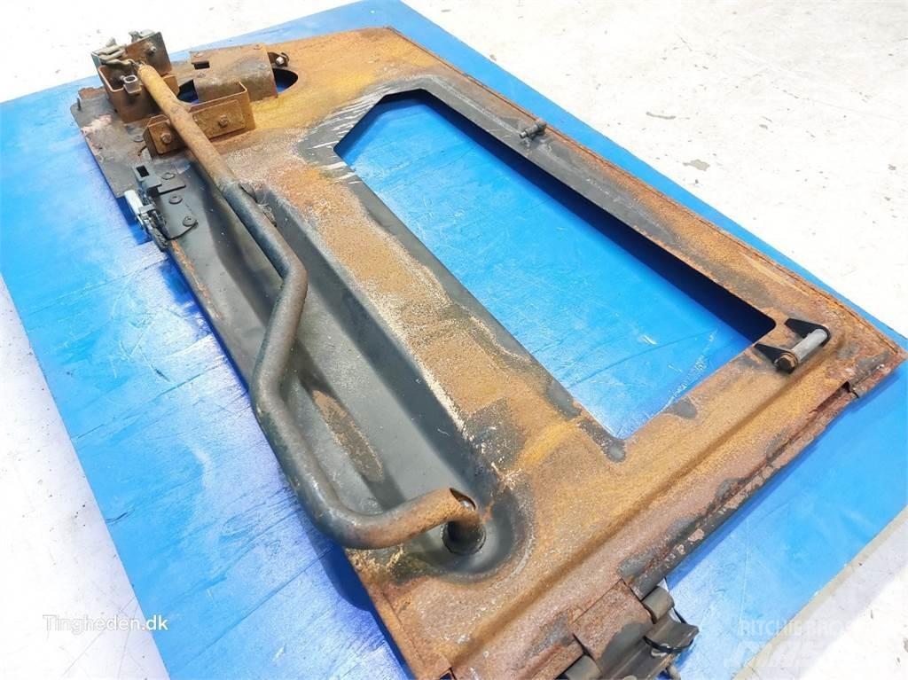 JCB 560-80 Kabiinid