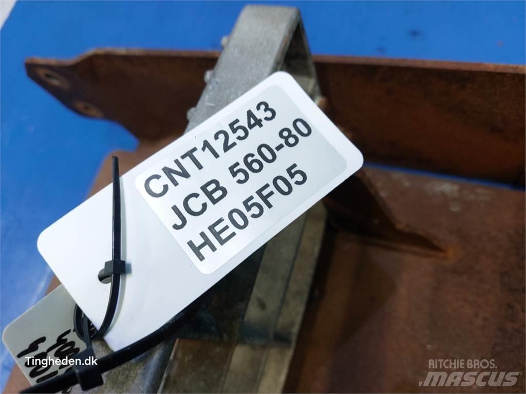 JCB 560-80 Kabiinid